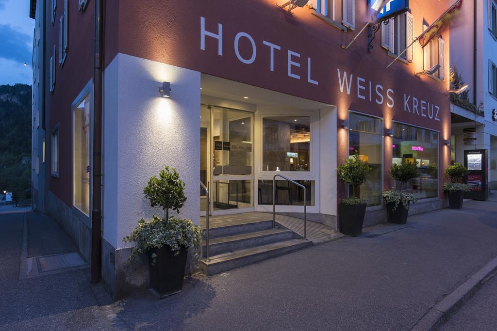 Hotel Weiss Kreuz Thusis Buitenkant foto